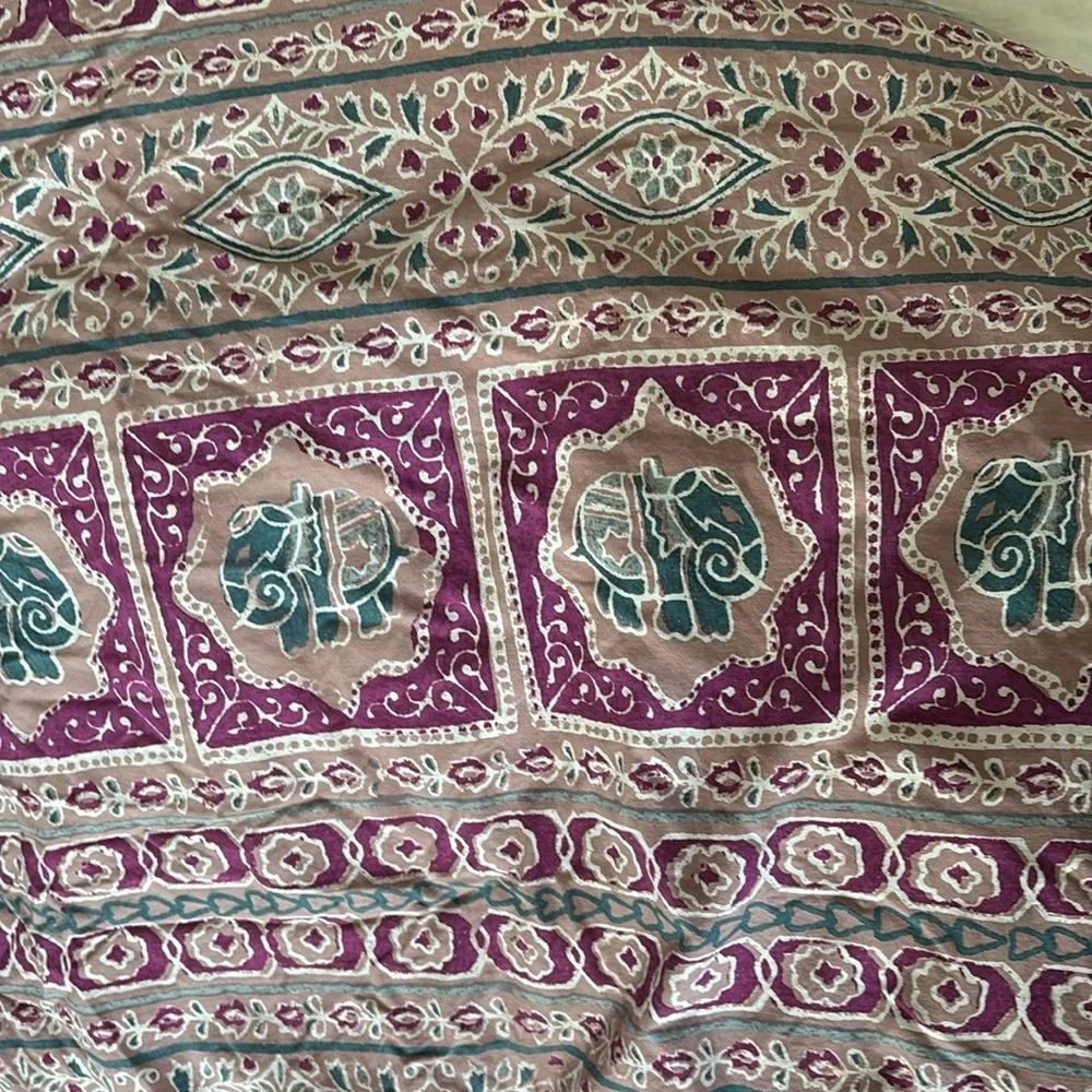 Urban outfitters extra long twin duvet cover with two pillow shams - Picture 4 of 8